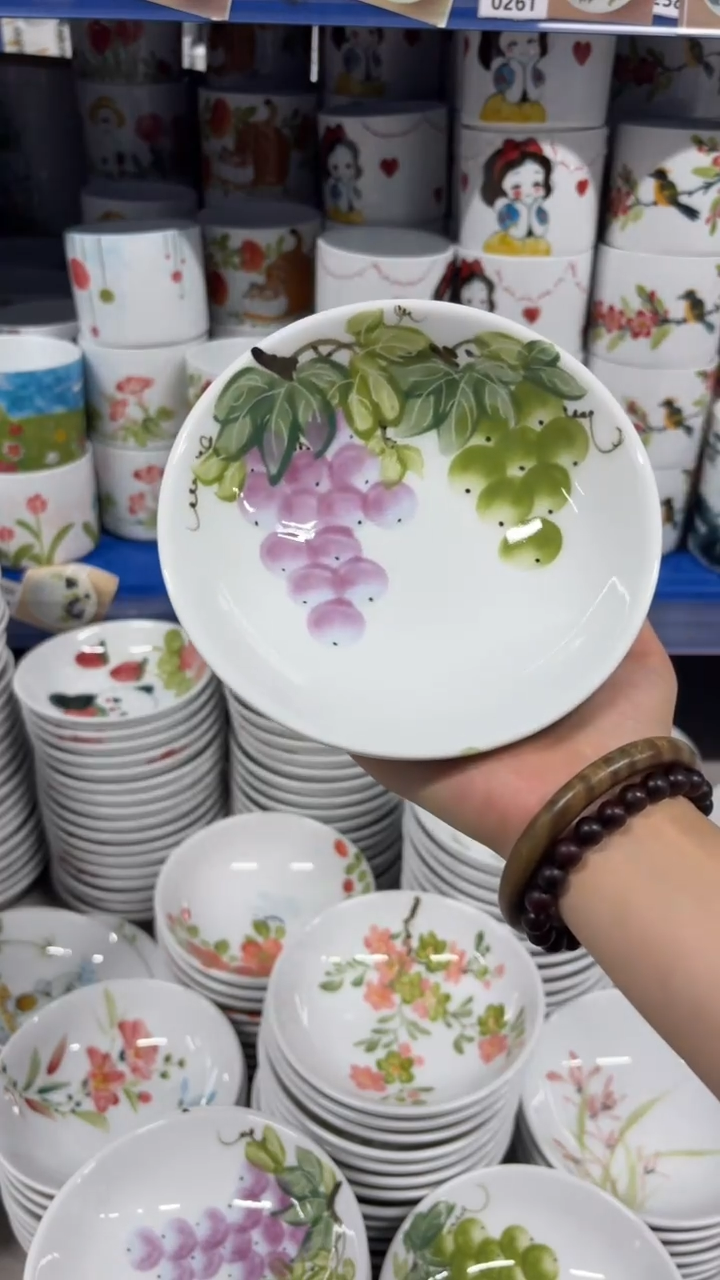 瓷片景德镇手绘釉中彩（食品级）小胖碗福利