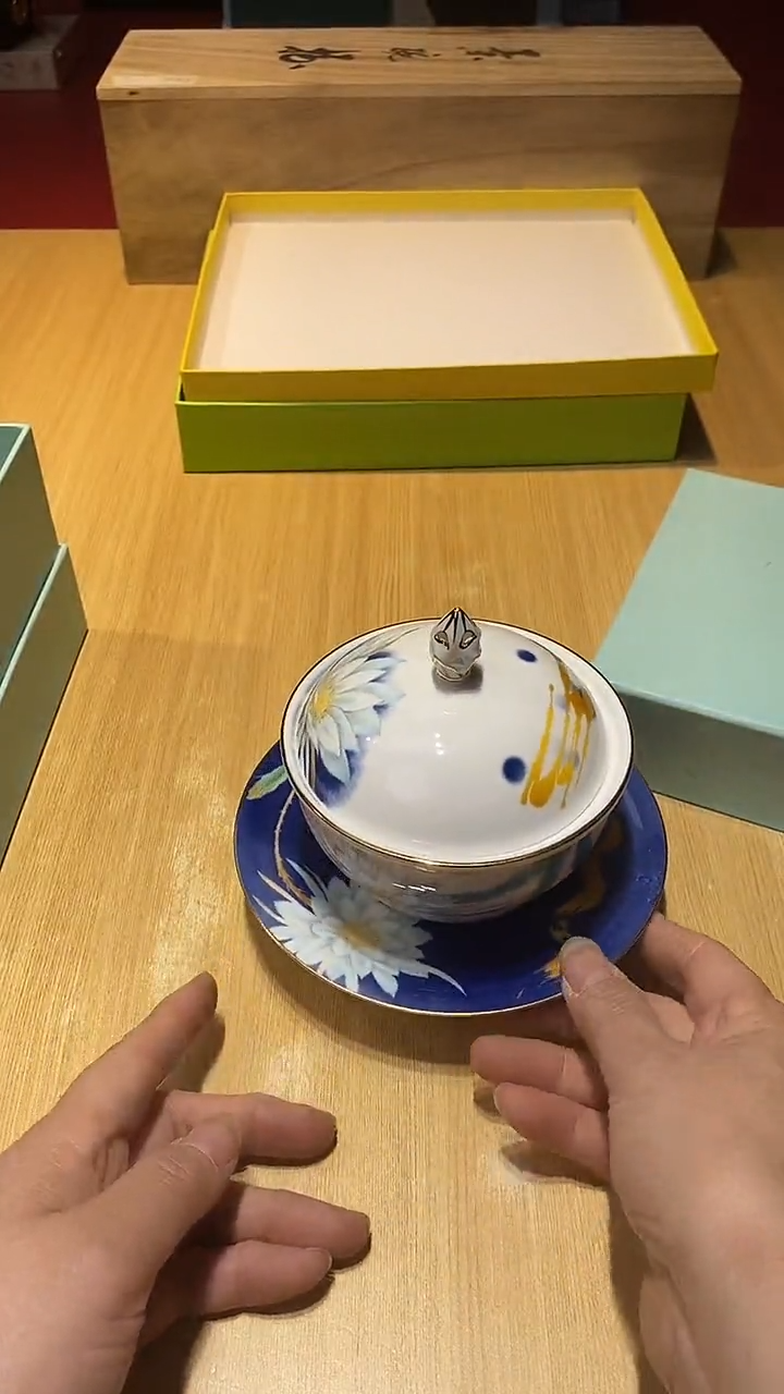 瓷片生活的本意就是开心@@1