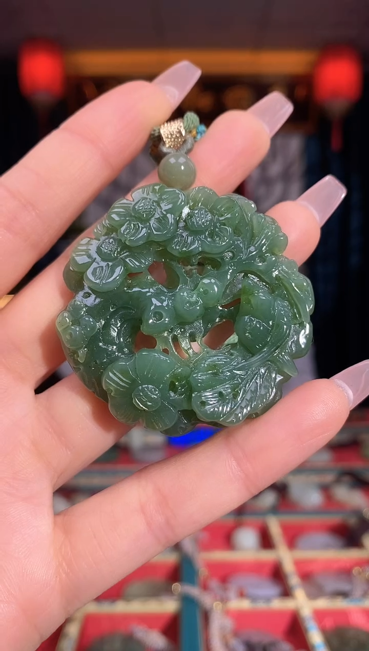 【闪购商品】和田玉颈饰未镶嵌喜上眉梢