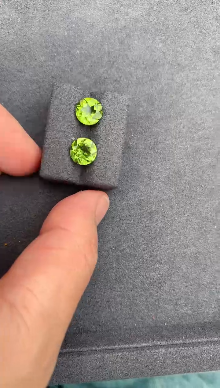 【闪购商品】橄榄石裸石未镶嵌4ct橄榄石配对