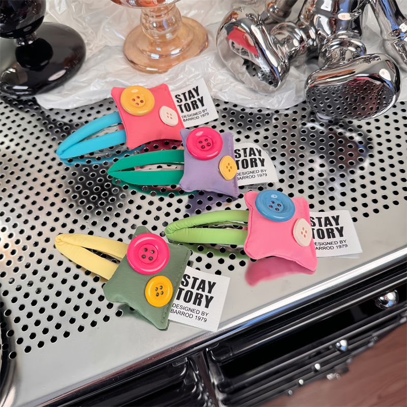  日韩可爱多巴胺色充棉放块纽扣女生发夹侧边夹刘海夹BB夹A164