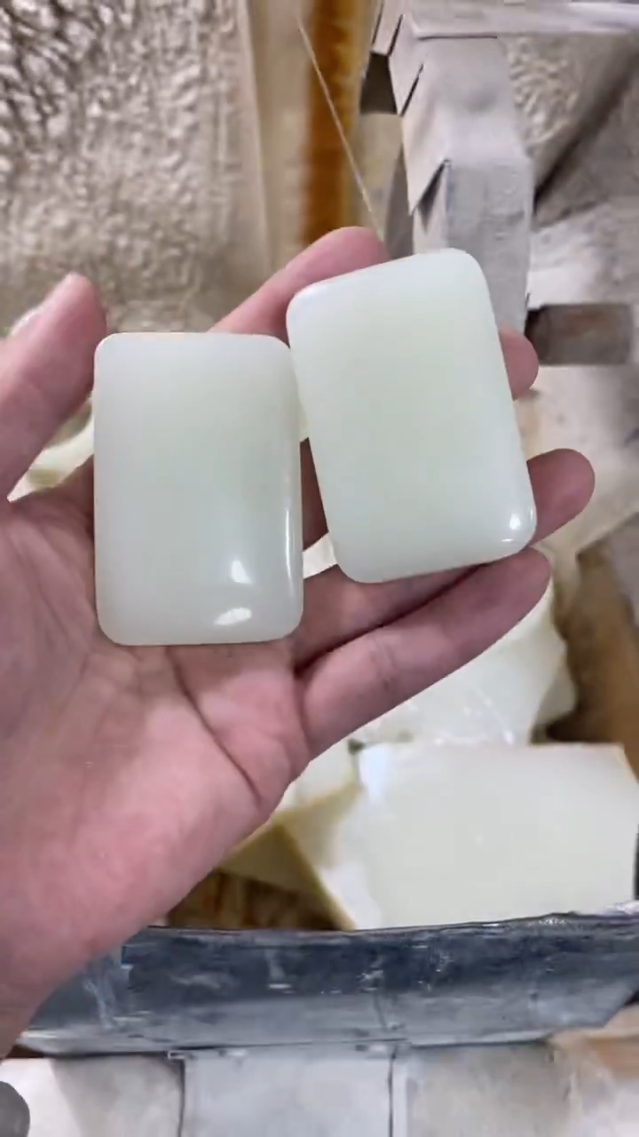 40MM×60MM大牌男士带盘带绳子  发一个