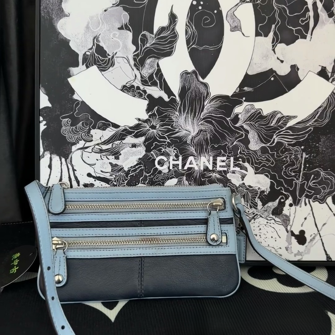 全新未使用 COACH/蔻驰 浅蓝拼深蓝色零钱包