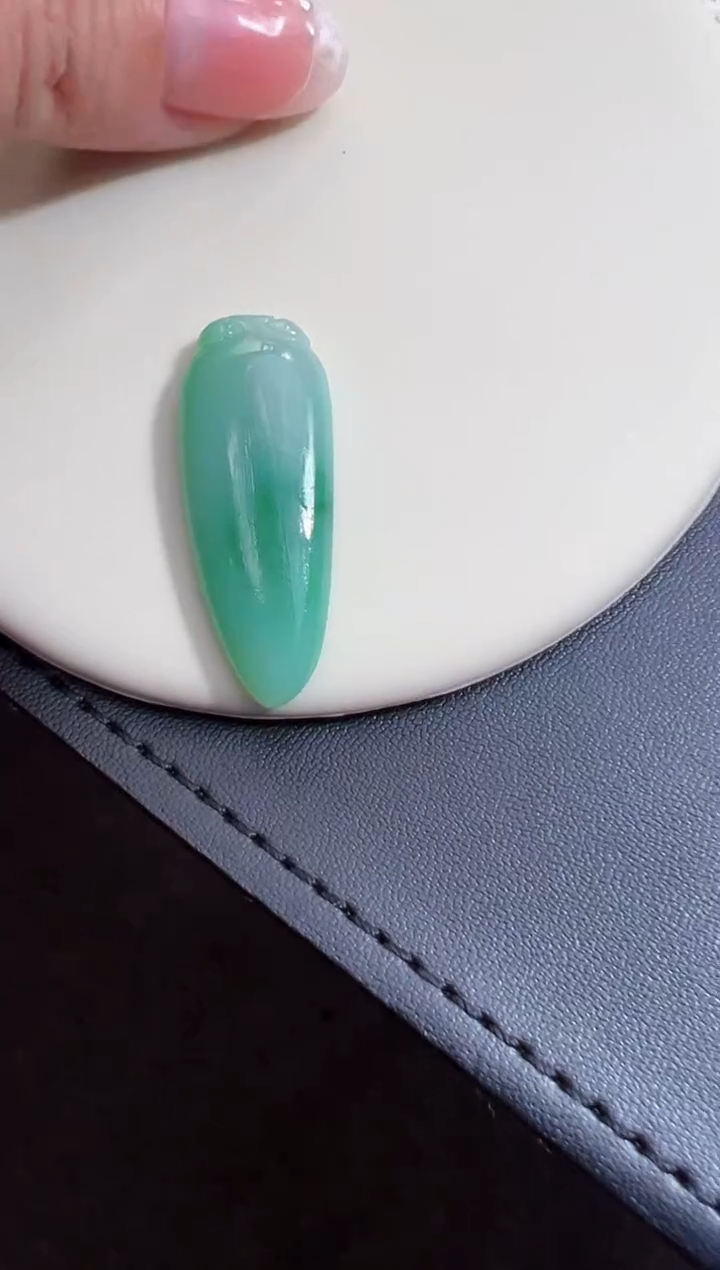 未镶嵌定制翡翠福瓜