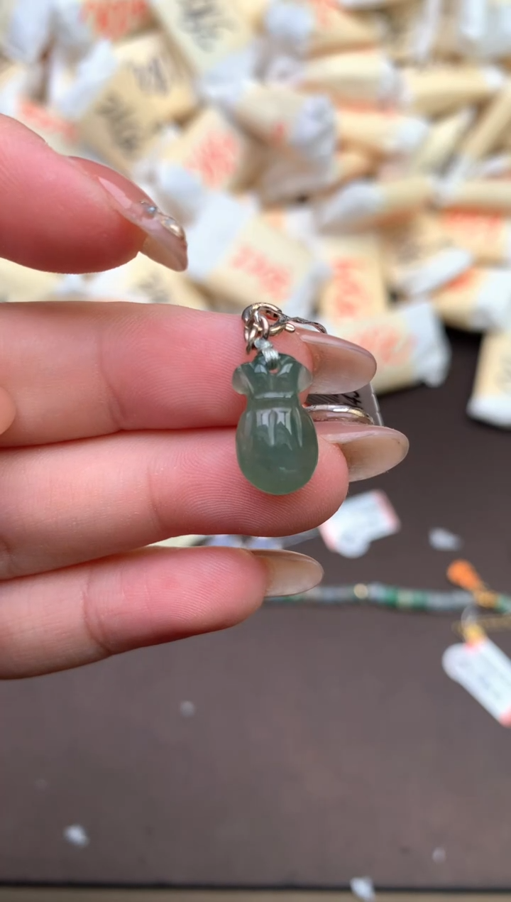 【闪购商品】翡翠银S925镶嵌颈饰—