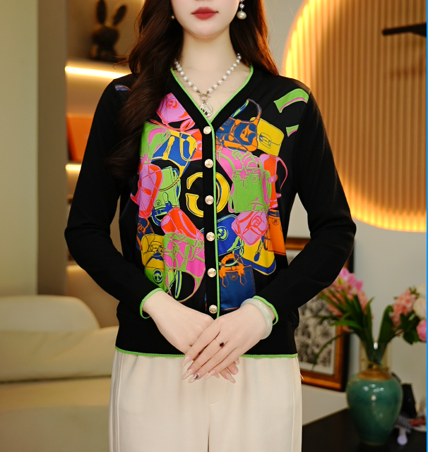 （七店）2025春季新品长袖休闲女士复古印花百搭显瘦拼色外套-285