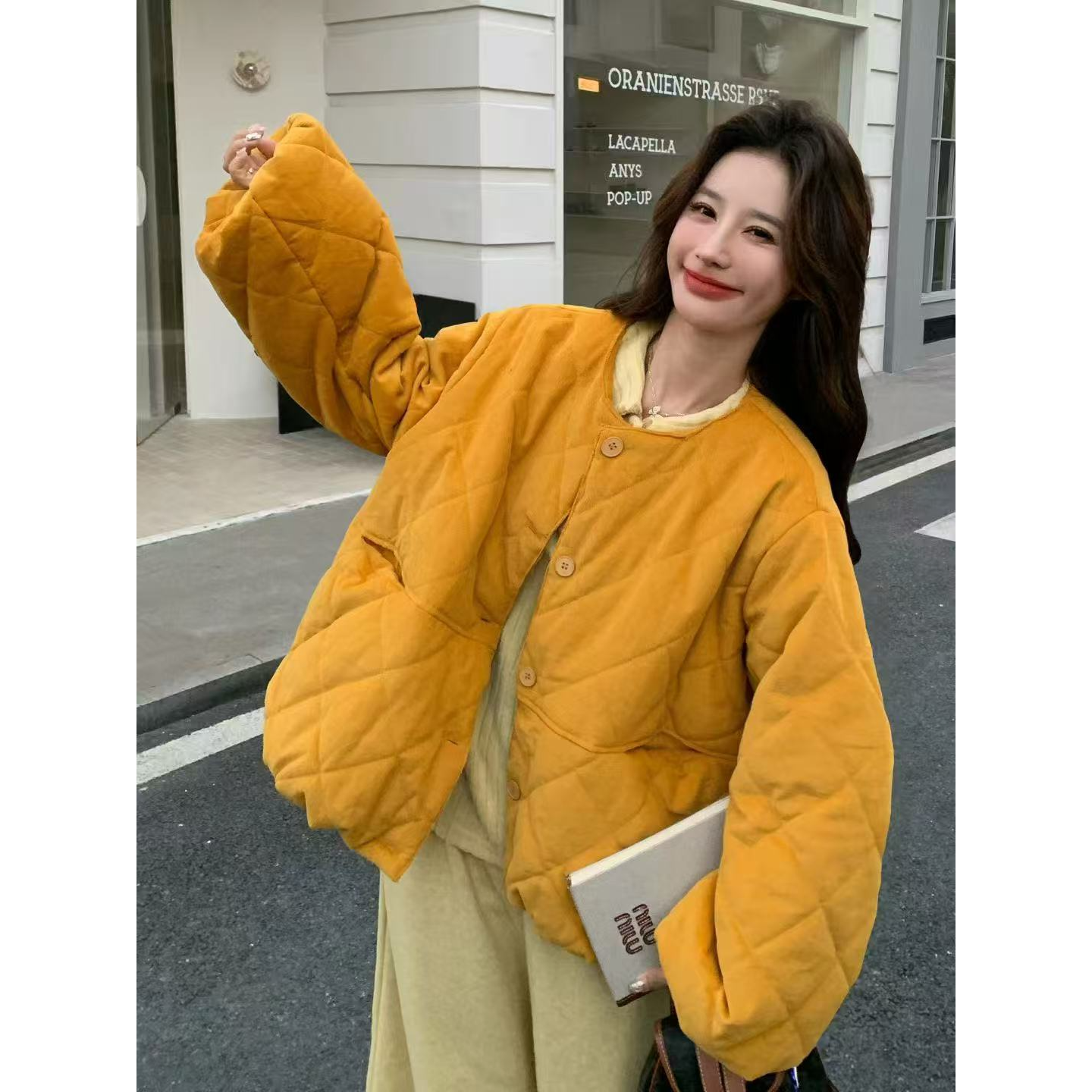 西西  【焦糖南瓜】菱格短款显瘦圆领棉服