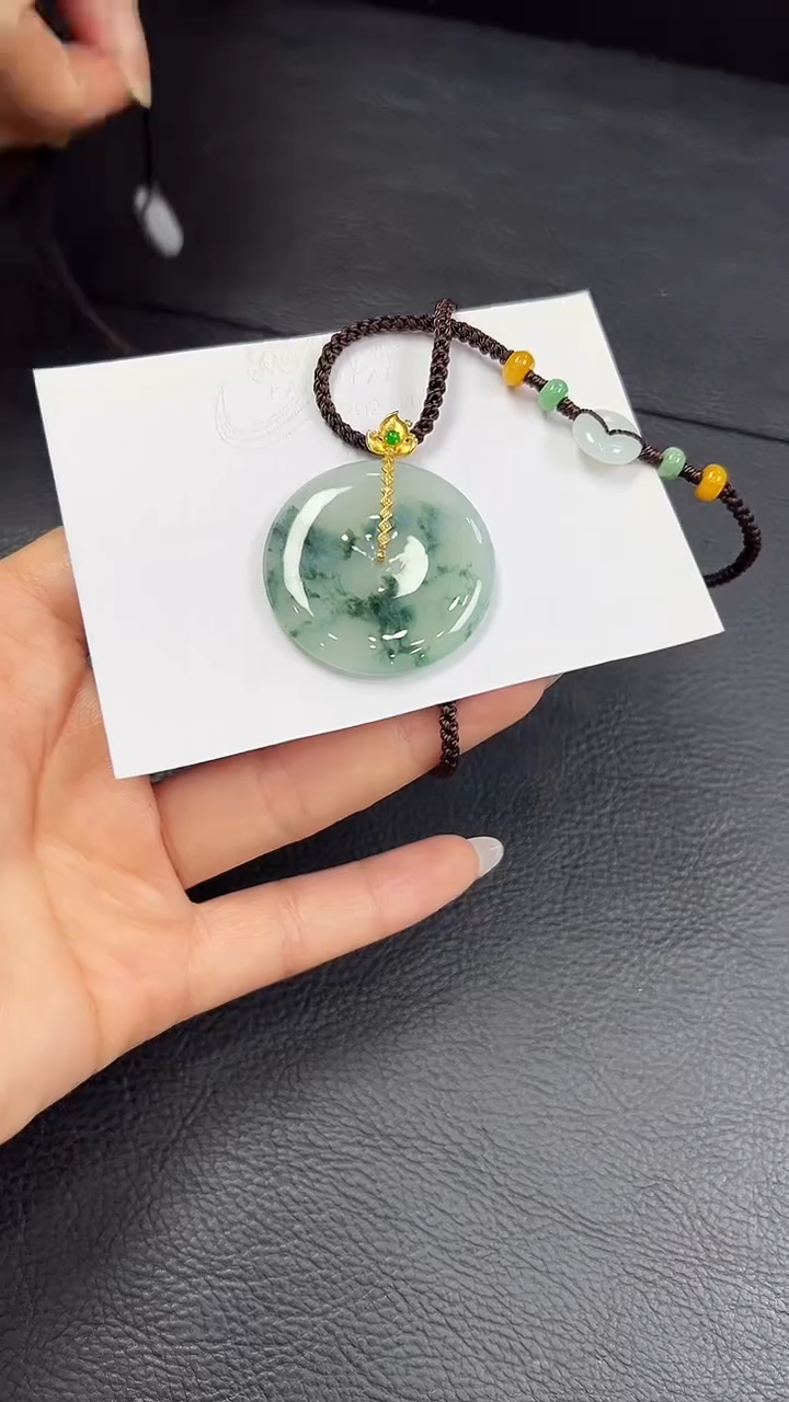 18K金镶嵌挂件翡翠平安扣一套