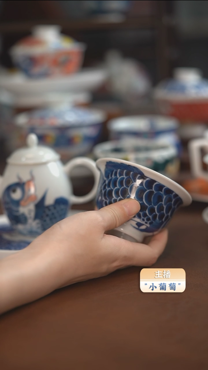 昨明  （福利价格）柴窑献瑞压手杯