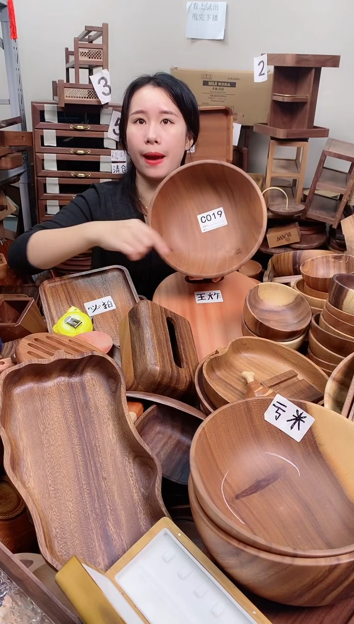 木 南美胡桃木碗25*10cm  内销  A