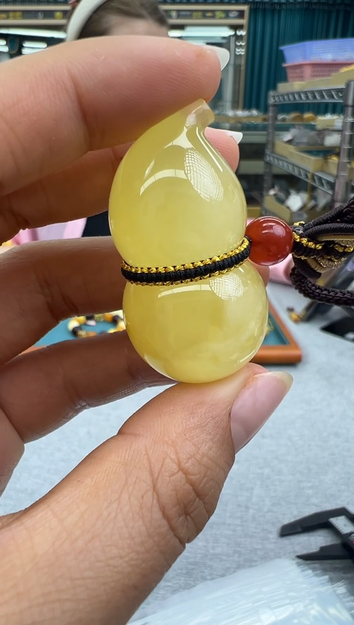 未镶嵌颈饰琥珀113秒拍号假一罚十