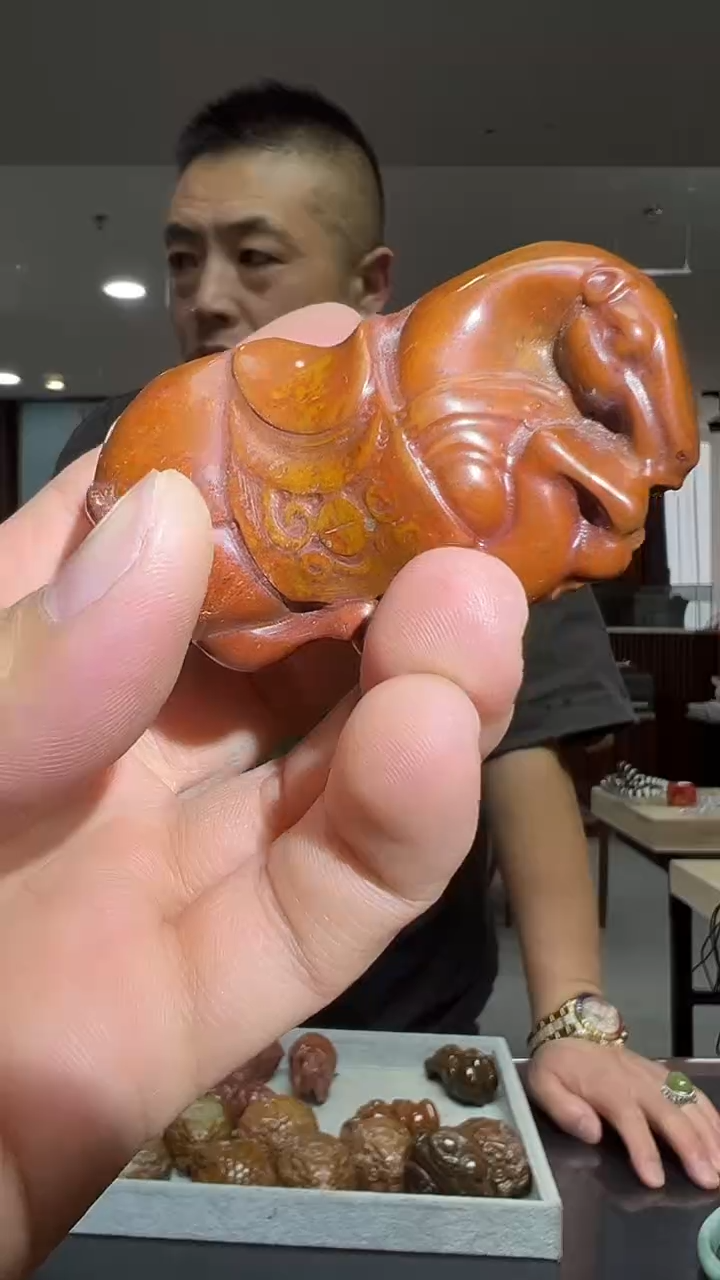 未镶嵌透闪石质玉把件唐马-多样性发货其中发一