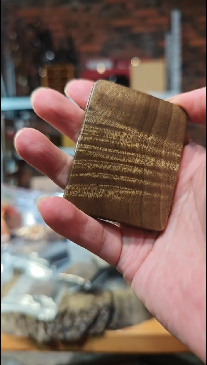 金丝楠无事牌手把件