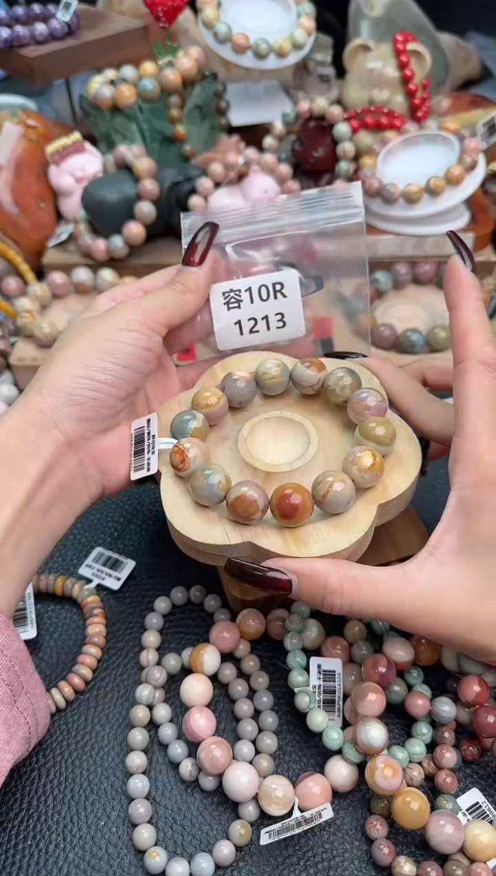 【闪购商品】石英质玉手链未镶嵌10R1213