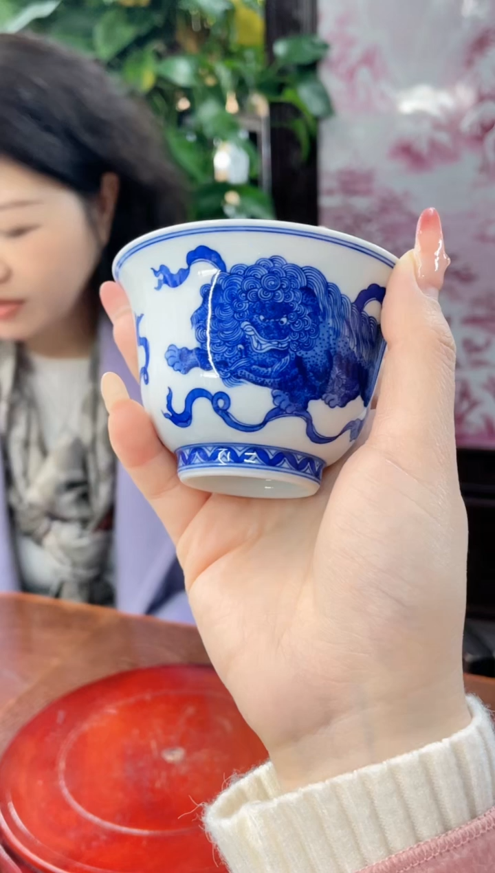 【闪购商品】057陶瓷供应链青花狮子绣球铃铛杯