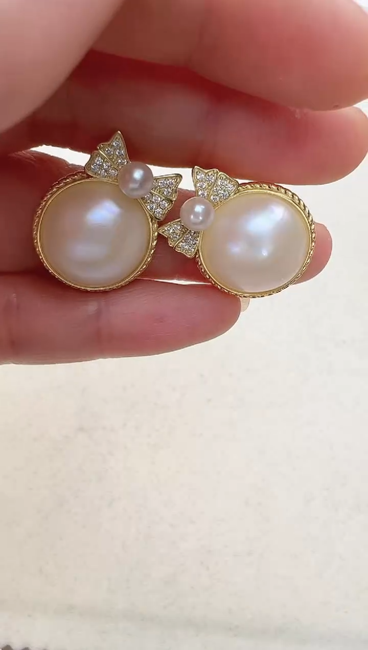 【闪购商品】拼合珍珠（马贝珠）耳饰银S925镶嵌金色在逃