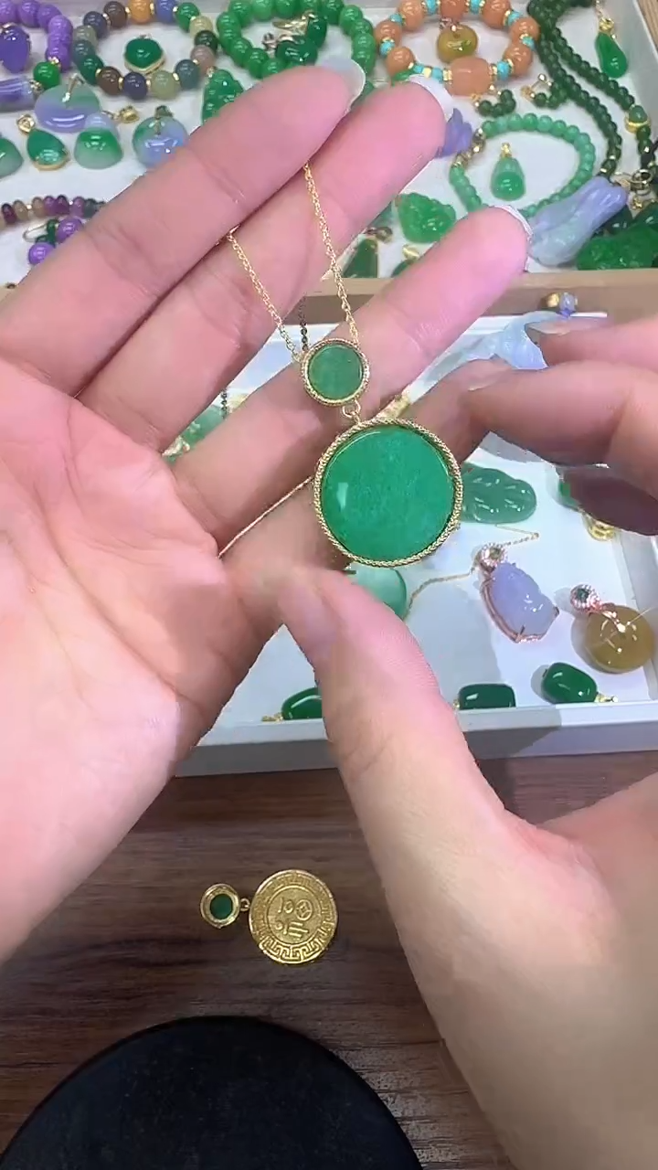 吊坠(赠链)未镶嵌翡翠双圆