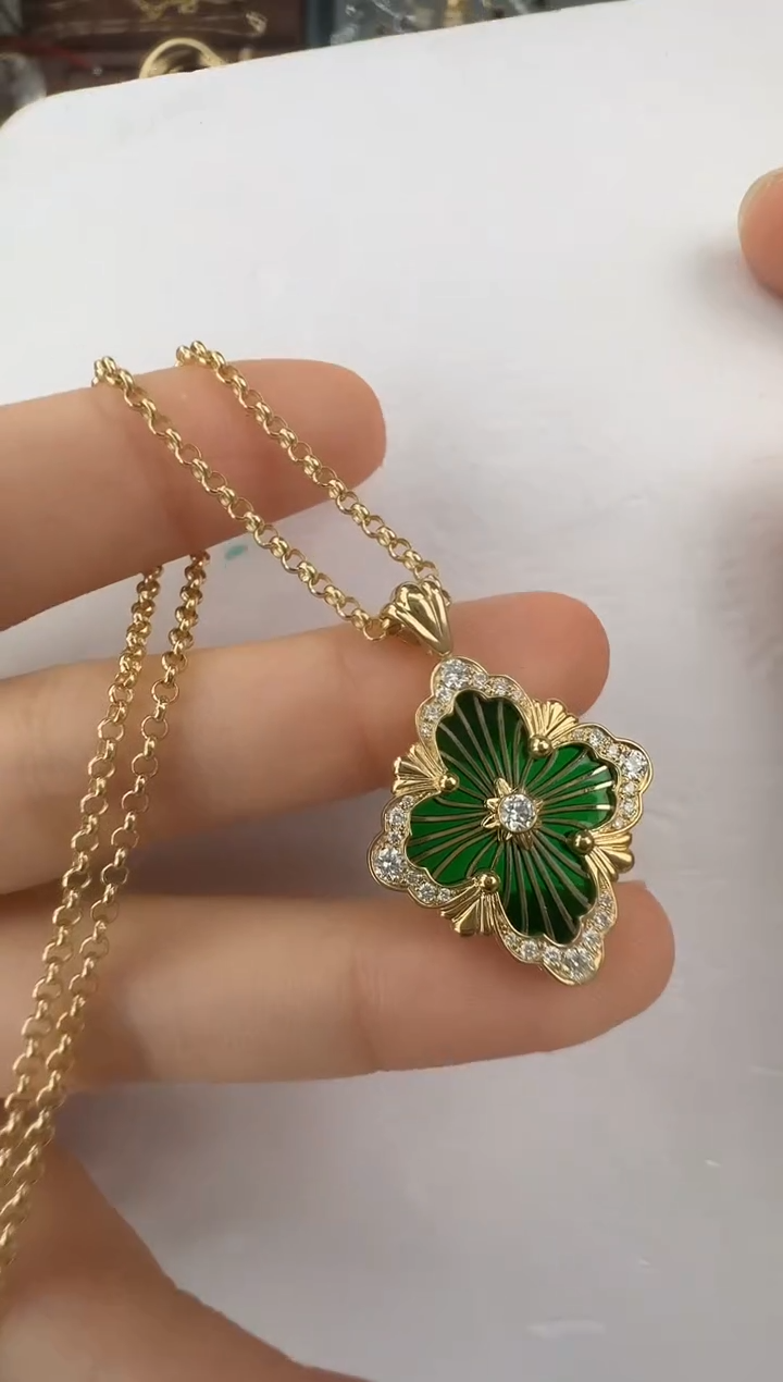 【闪购商品】钻石项链18K金镶嵌大号布布项链【绿】