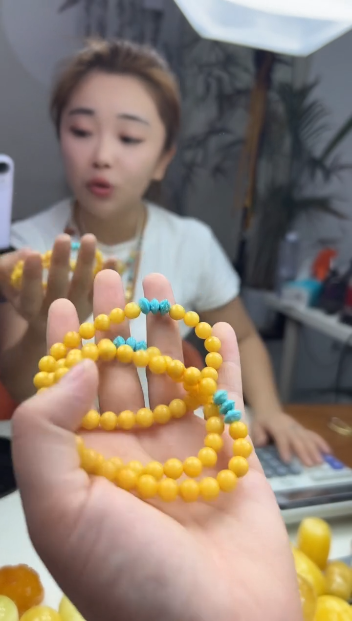 裸石琥珀未镶嵌琥珀蜜蜡手串多样性发一条