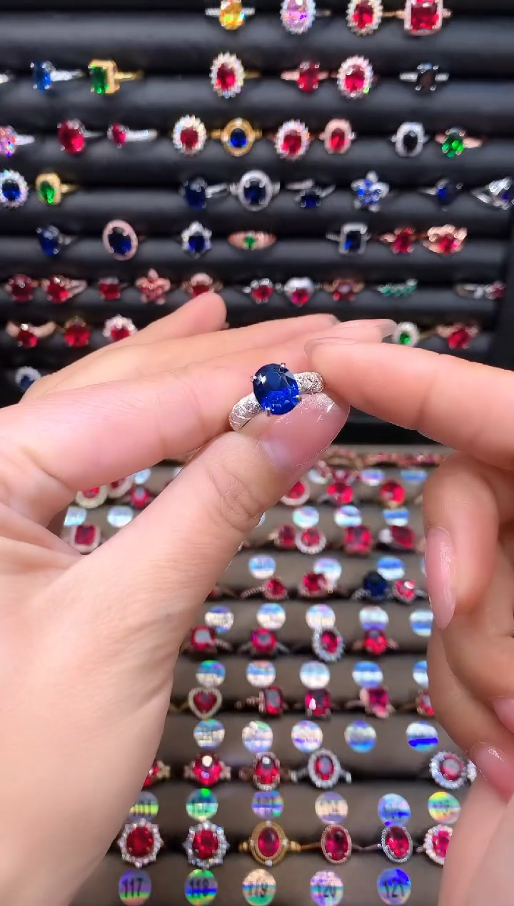 【闪购商品】蓝宝石戒指银S925镶嵌810