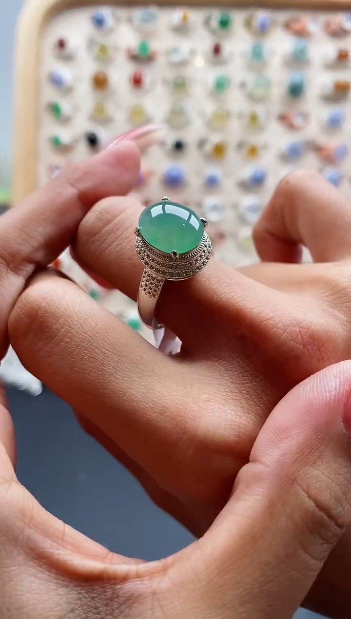 【闪购商品】翡翠戒指未镶嵌缅甸天然A货翡翠555 4+5