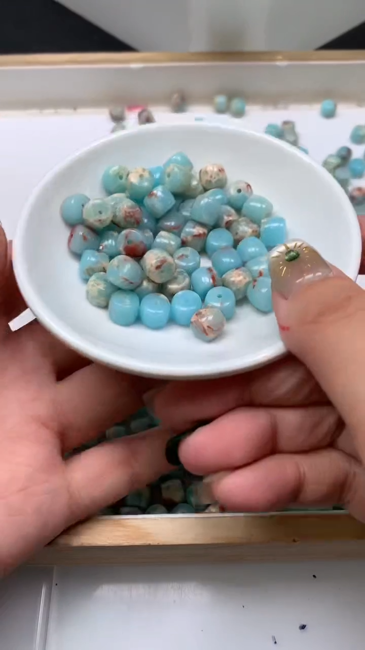 未镶嵌散珠玛瑙/玉髓E163 寿山 石老型7*8mm15颗5.8元