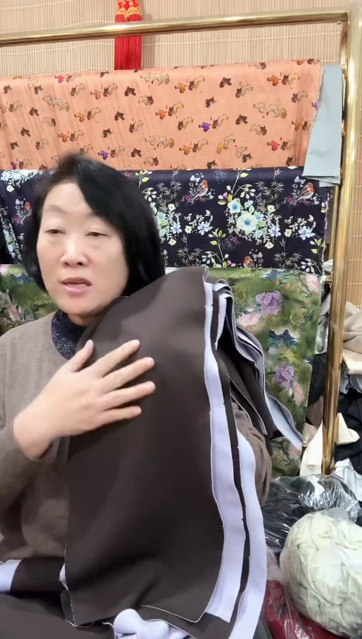 水洗羊绒咖栗色四片裤裁片一条一单（不齐需要修)