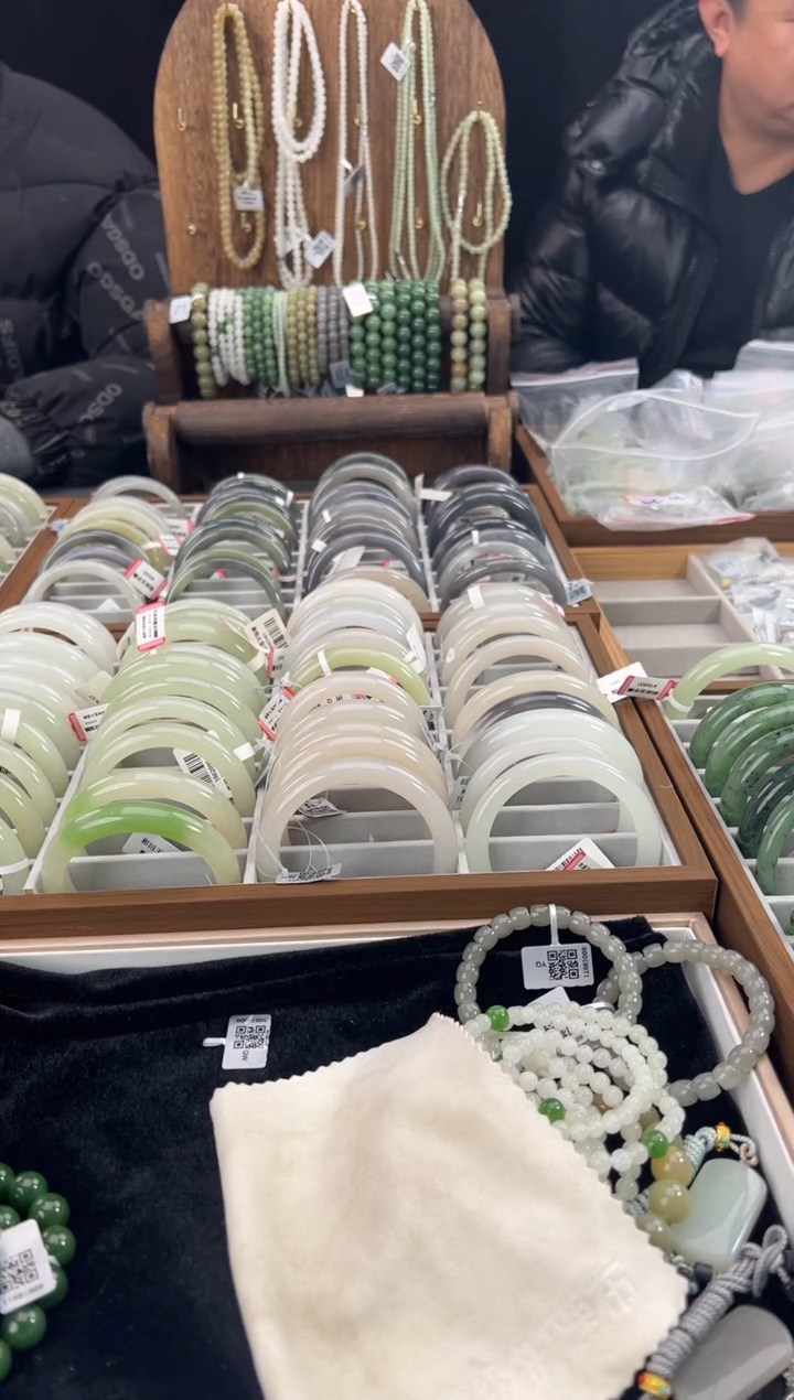 【闪购商品】和田玉手链未镶嵌和田玉手串