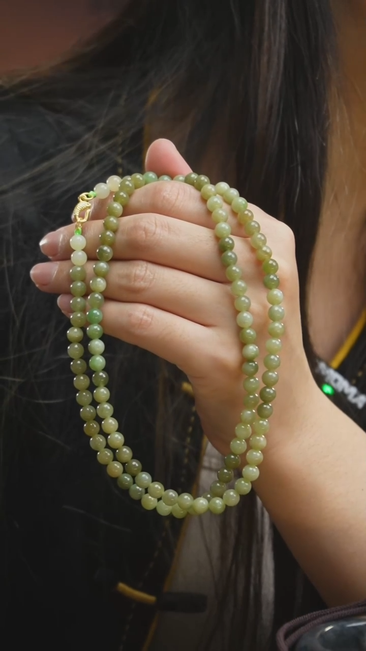 颈饰未镶嵌和田玉P8