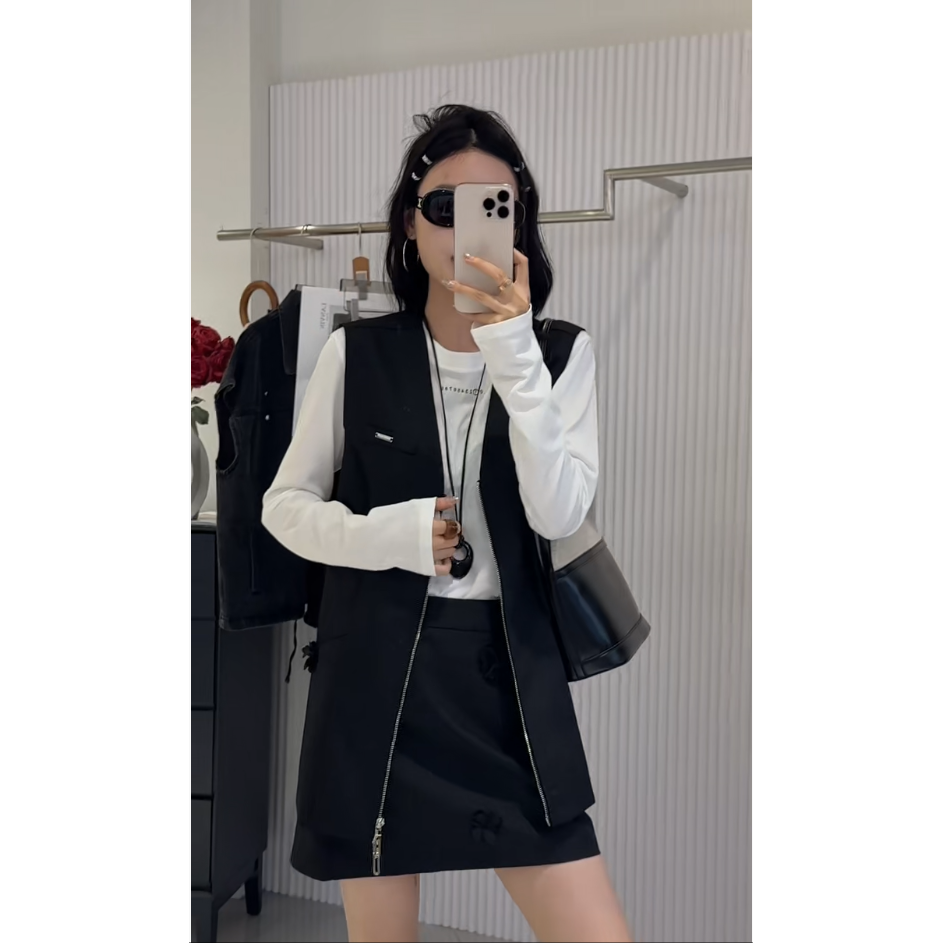 KIKI严选：251794-格格家欧货南油花朵马甲半身裙洋气减龄两件套