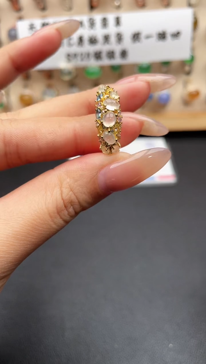 银S925镶嵌戒指翡翠一物一证一礼盒