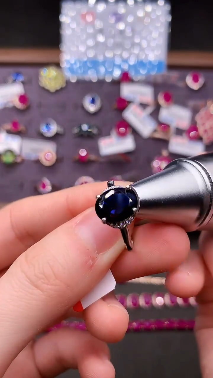 【闪购商品】蓝宝石戒指银S925镶嵌......