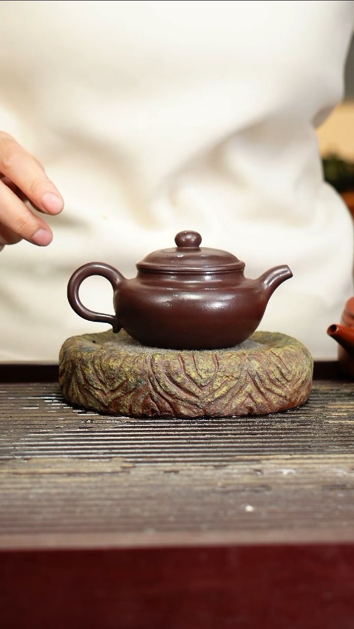宜兴原矿紫砂壶茶壶宜兴原矿紫砂壶茶壶150C