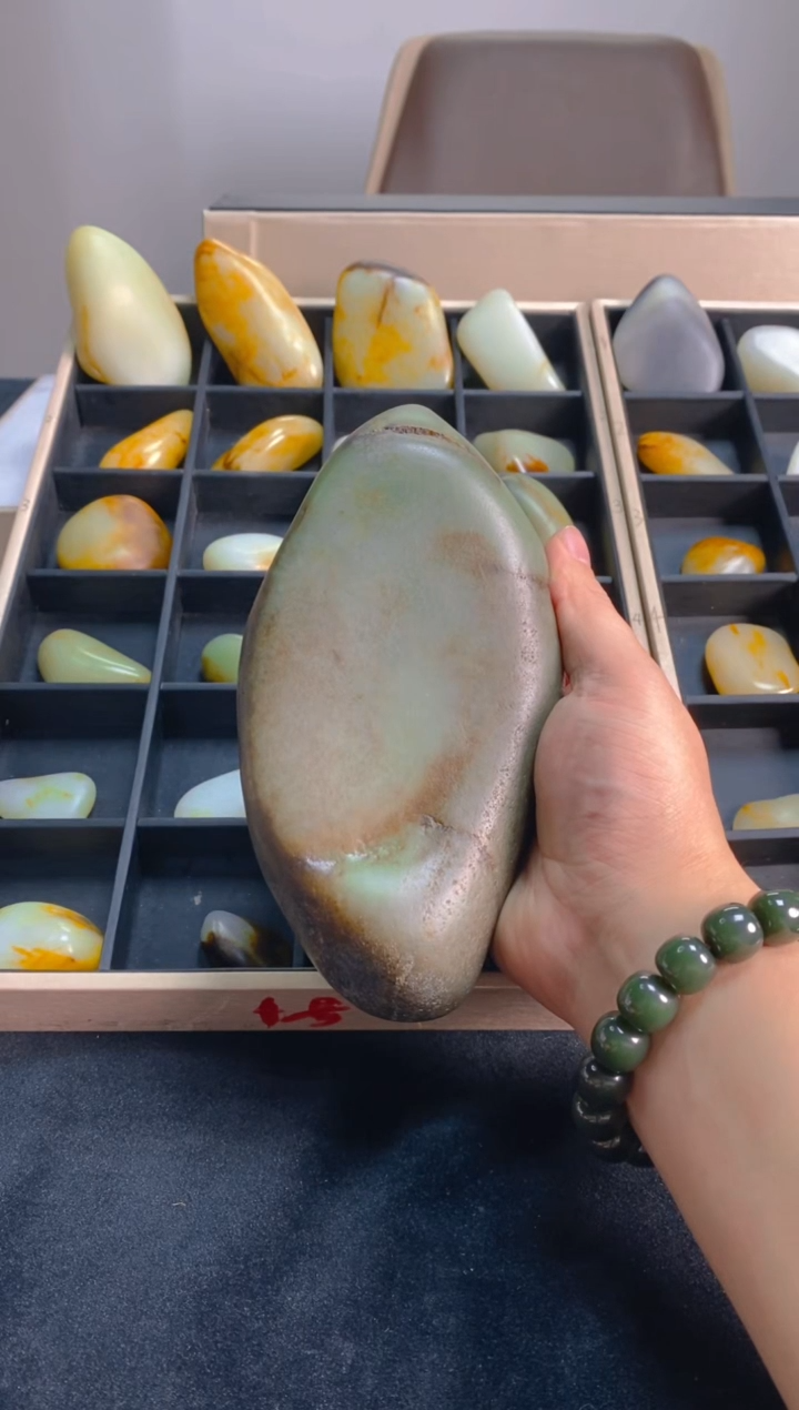 【闪购商品】和田玉未镶嵌吊坠和田玉