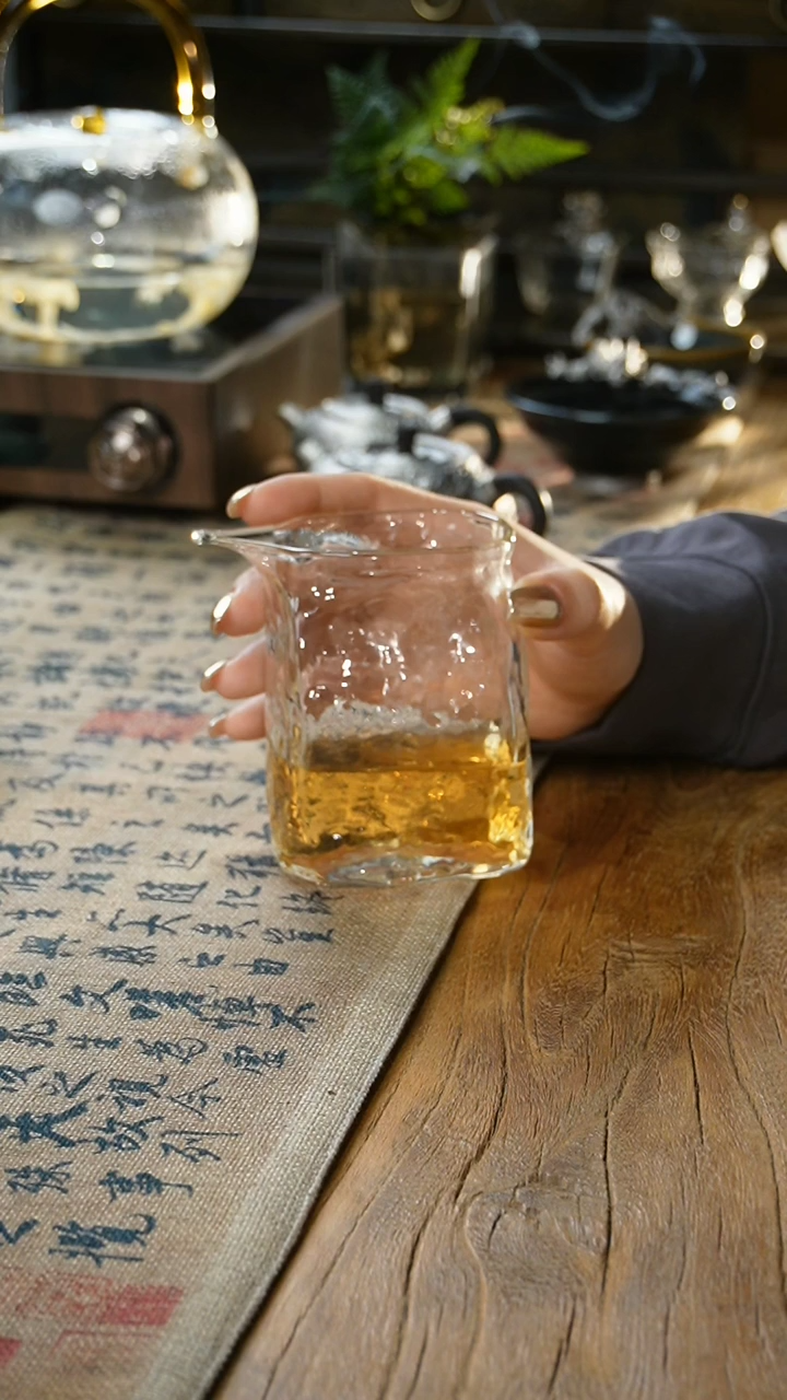 【闪购商品】福器艺术冰山玻璃公道杯