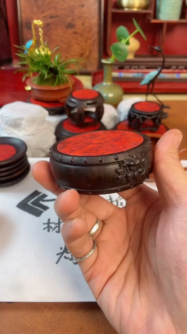 【闪购商品】东非黑黄檀（紫光檀）木艺貔貅底座