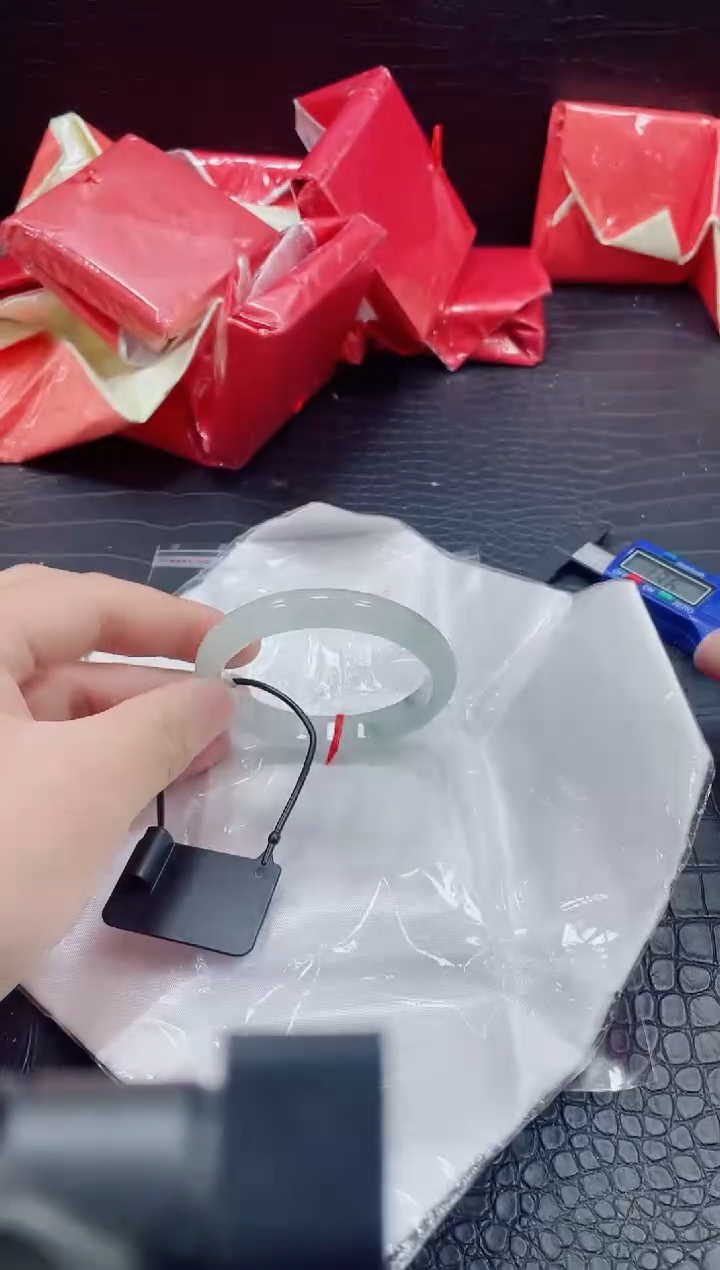 非金属无小哥198号手镯56.8圈口