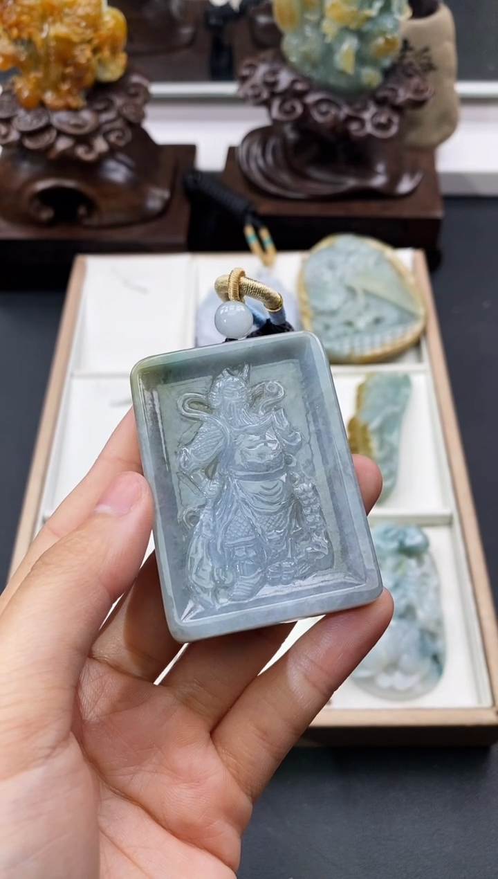 颈饰未镶嵌翡翠天然缅甸A货翡翠