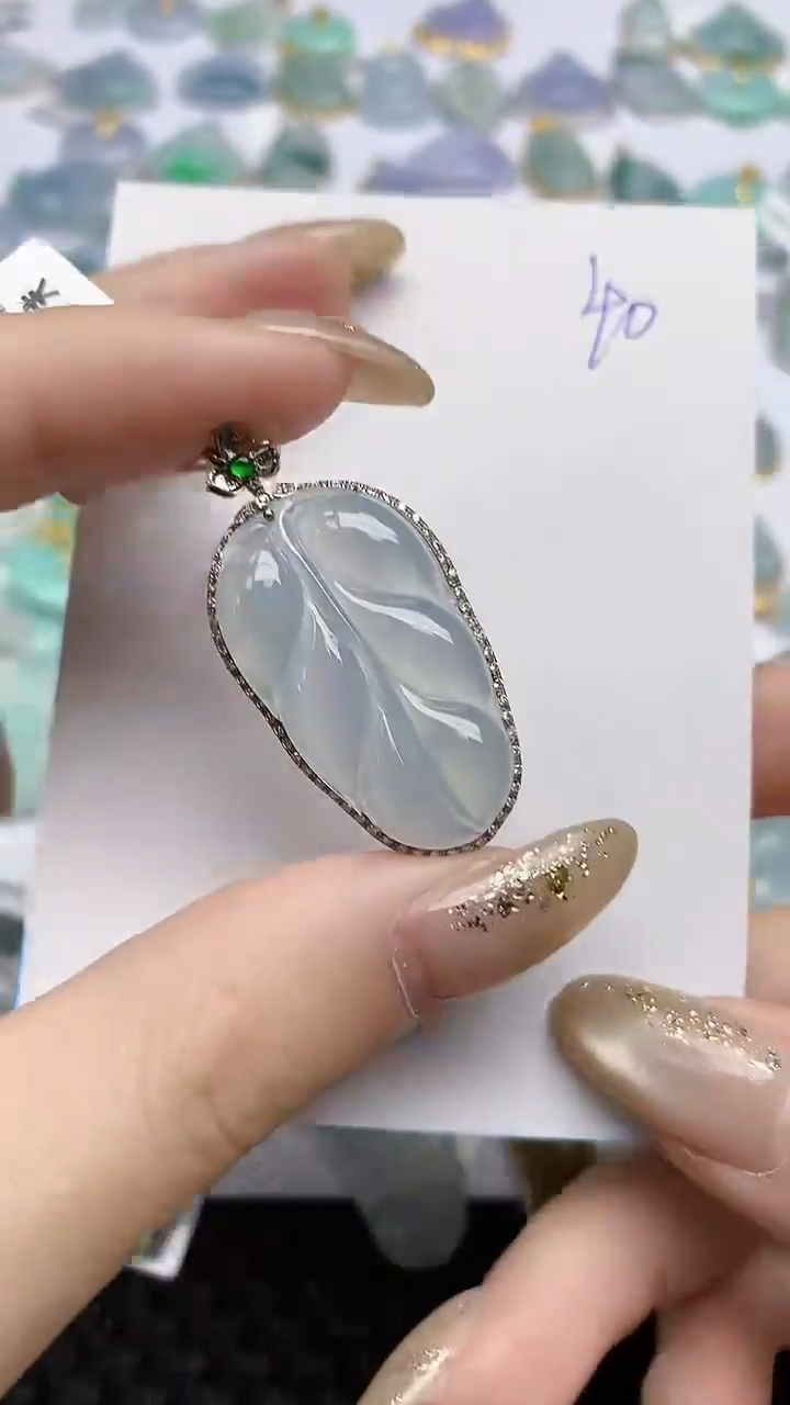 【闪购商品】翡翠颈饰18K金镶嵌天然翡翠A货