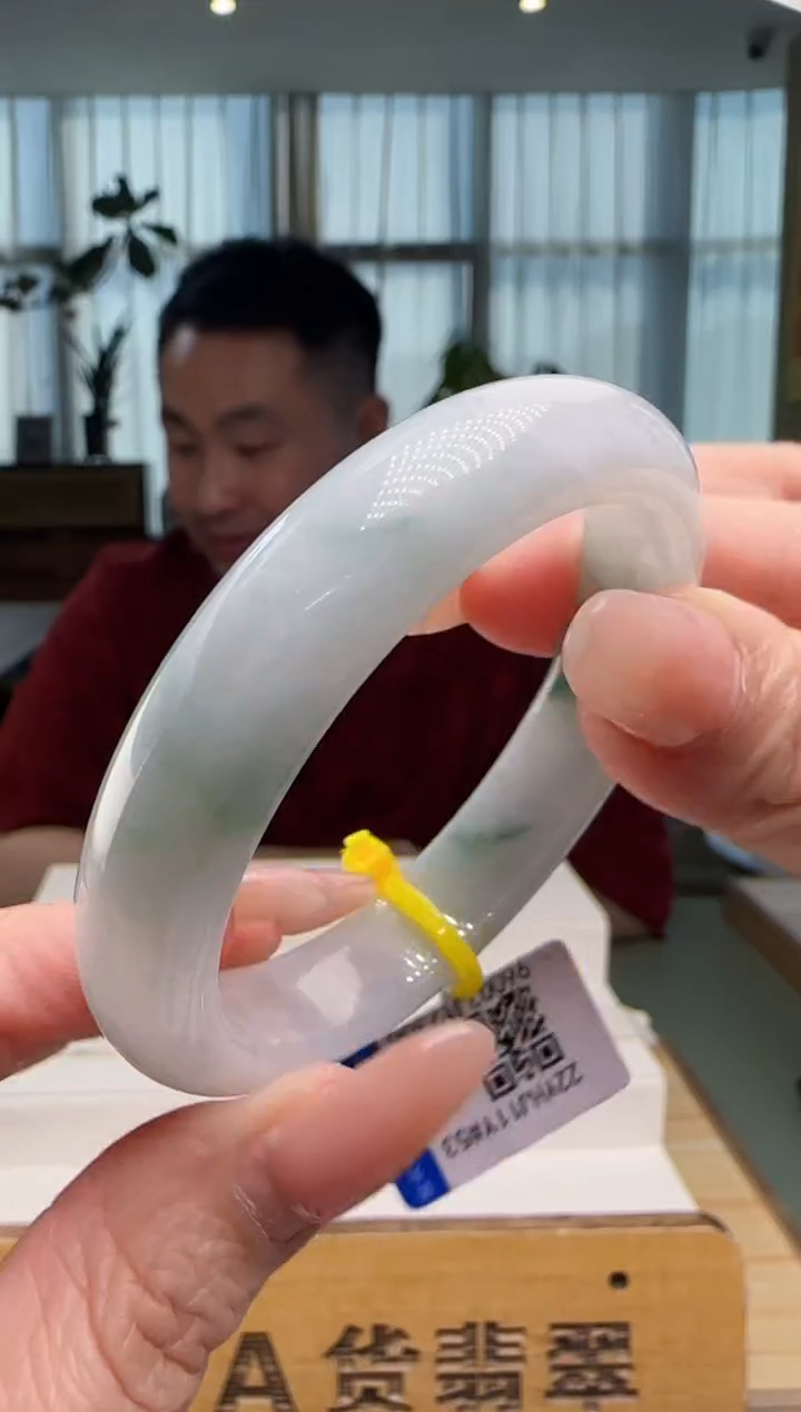 【闪购商品】翡翠手镯未镶嵌YJ@@960Q3J12306