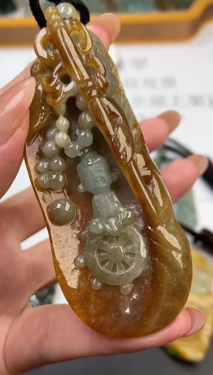 未镶嵌挂件翡翠1001457   多人 