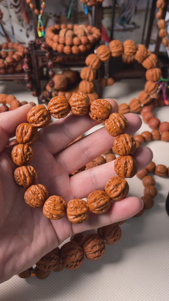 【闪购商品】文玩核桃手串小核桃