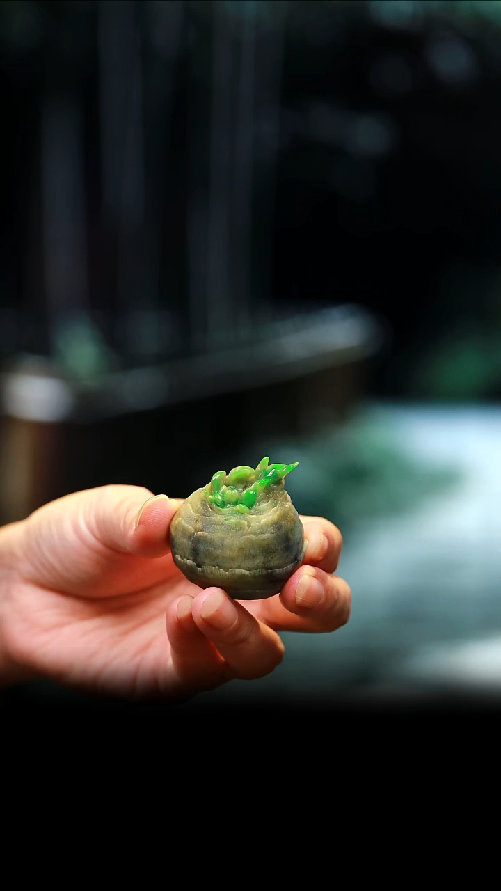 未镶嵌摆件翡翠马蹄