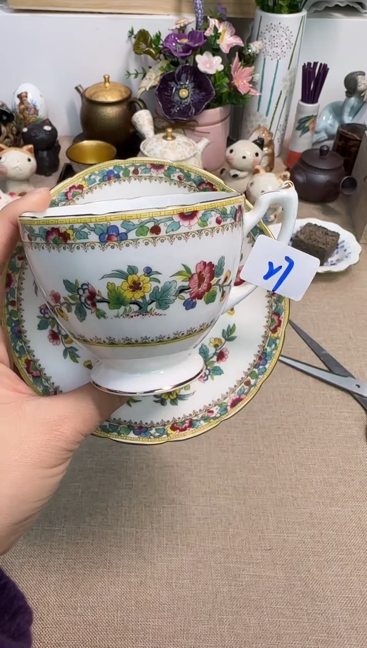 瓷片泡泡家的瓷器真好看