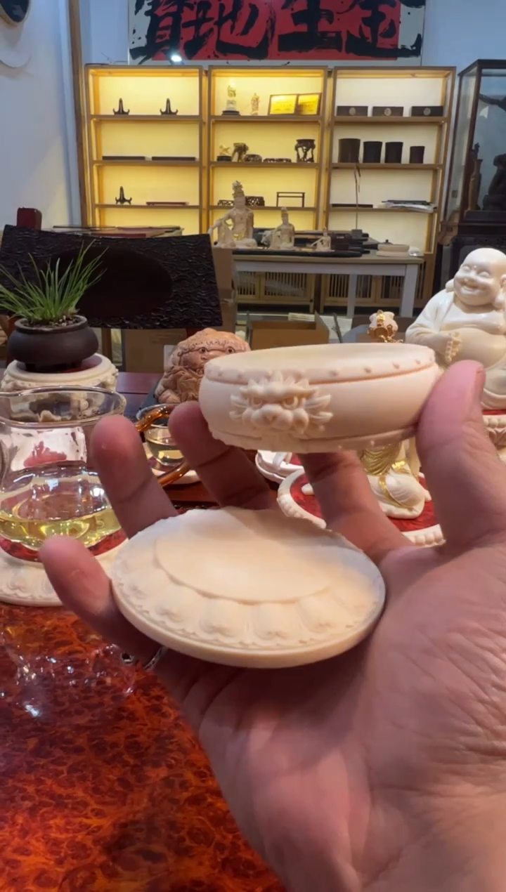 东非黑黄檀（紫光檀）小貔貅，小覆莲