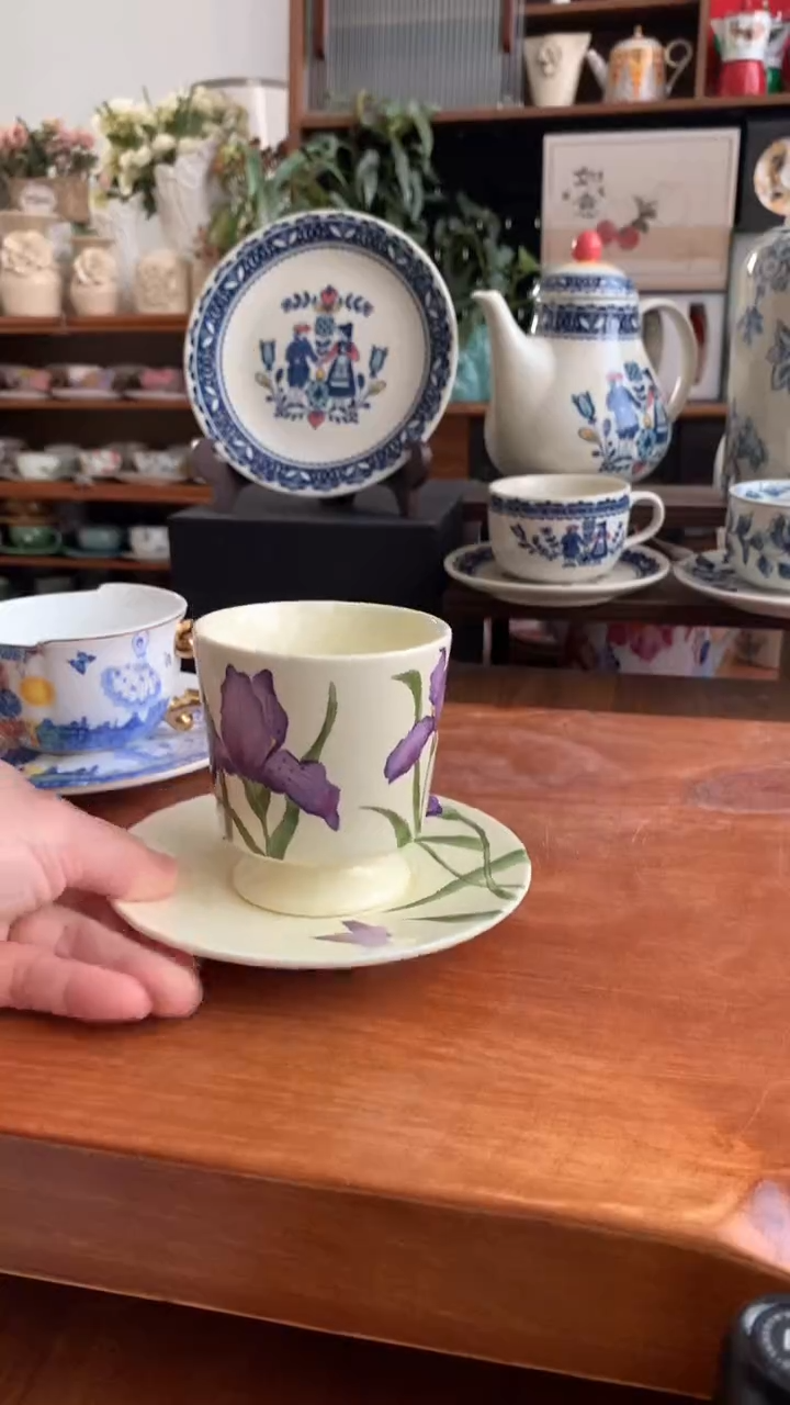 【闪购商品】陶瓷鸢尾花随手杯碟