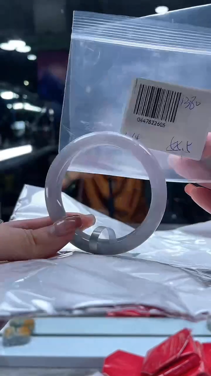 【闪购商品】翡翠手镯未镶嵌翡翠手镯