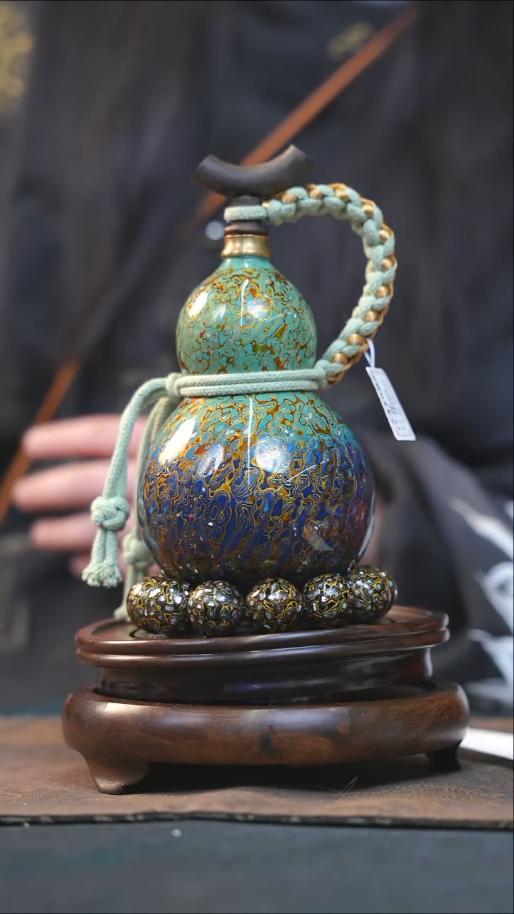 【闪购商品】YN205漆艺酒葫芦不包手串及旋转底座