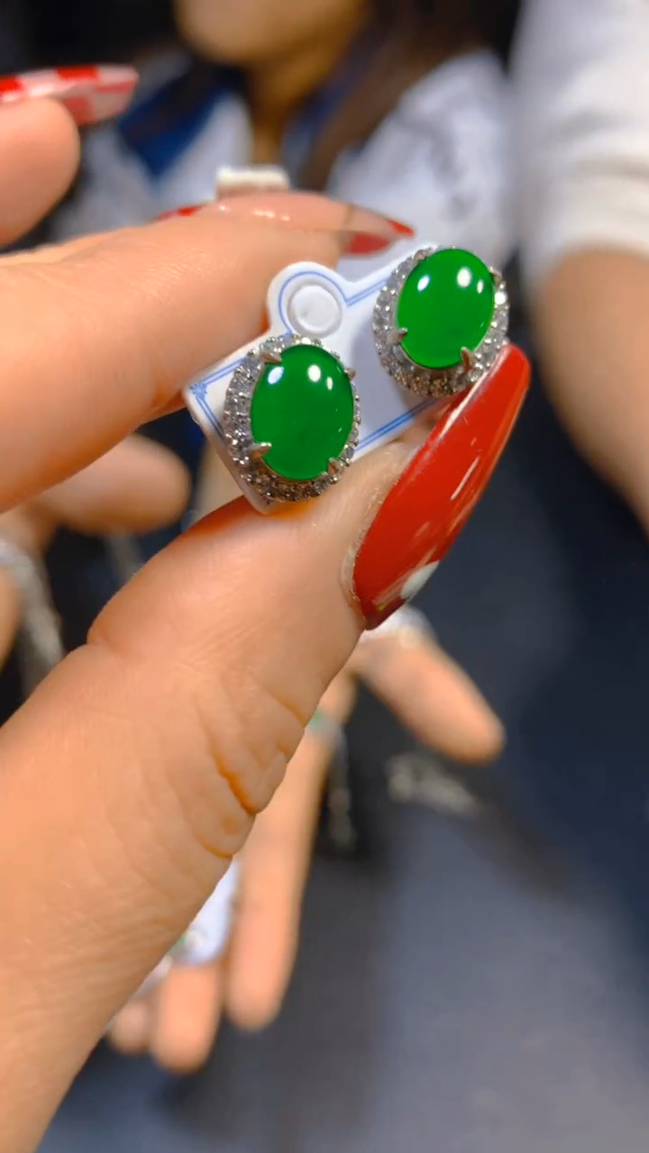 【闪购商品】翡翠耳饰未镶嵌0582035675多样性发一