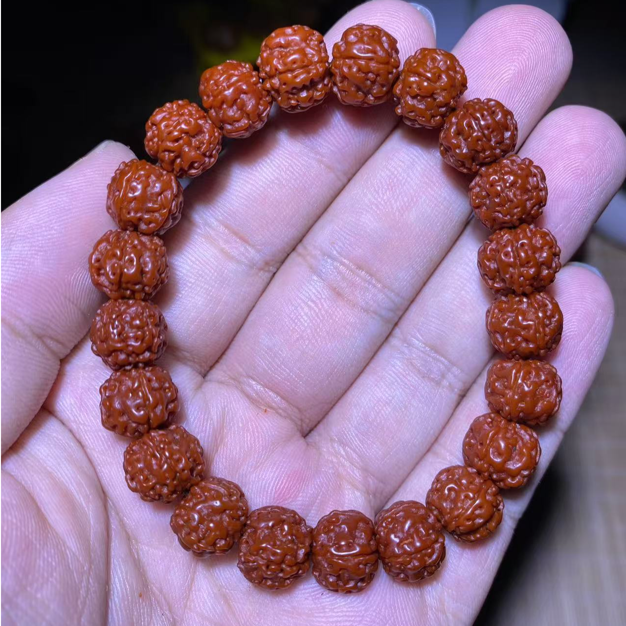 机刷单圈-印尼小金刚小尺寸金刚菩提手串纹理随机梅花双龙纹盘龙